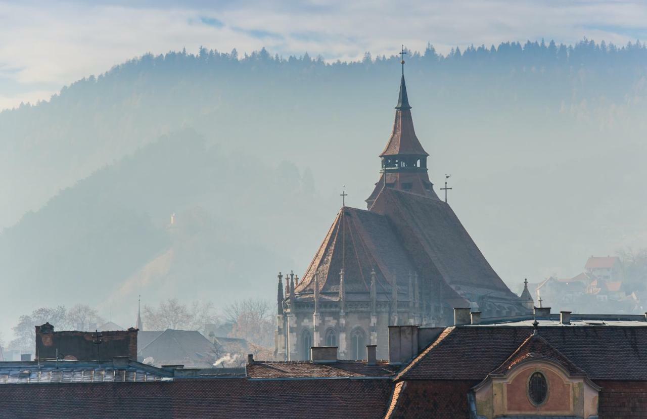 Rooftop Central Apartment Brasov Luaran gambar
