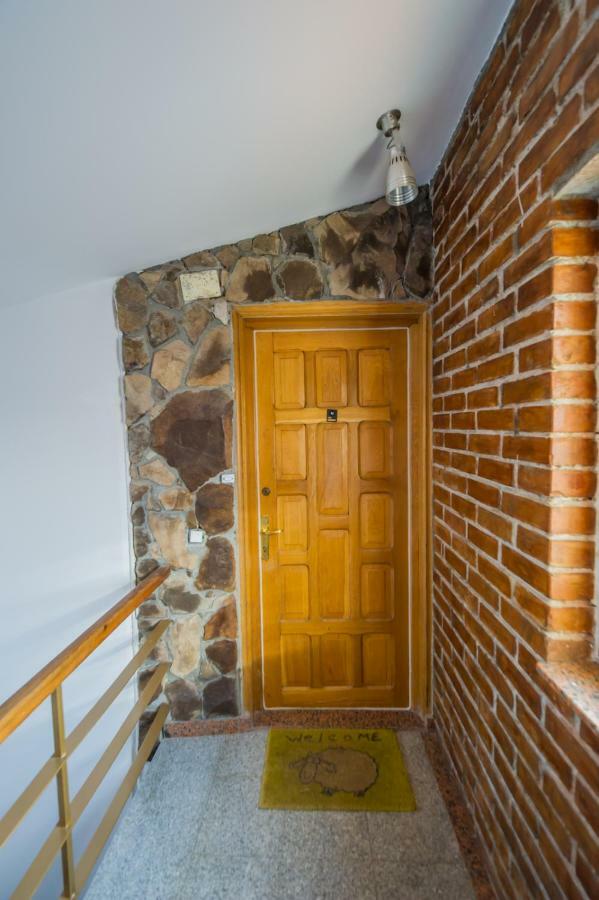 Rooftop Central Apartment Brasov Luaran gambar