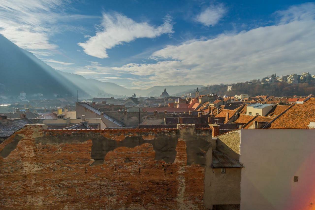Rooftop Central Apartment Brasov Luaran gambar